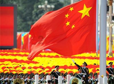 有哪些适合男大学生的T恤穿搭?求推荐百元内T恤?- 专业的有问必答平台