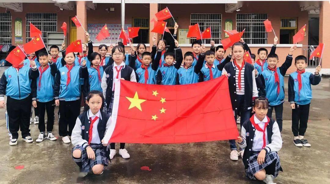 下沉基层做指导