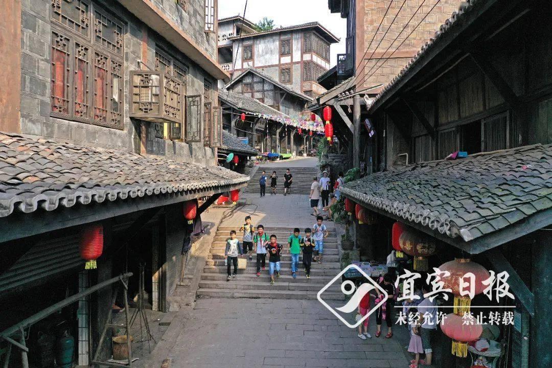 出租房屋内有违法行为，租客要承担责吗